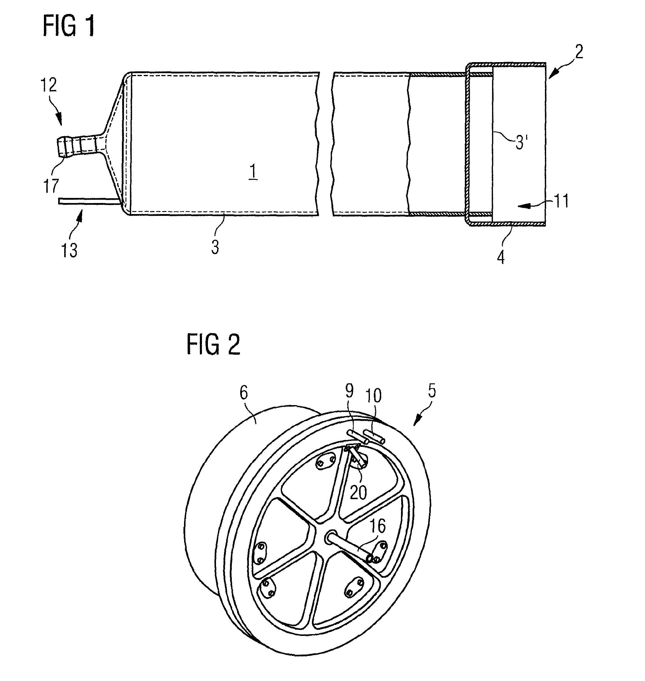 Device for doping, deposition or oxidation of semiconductor material at low pressure