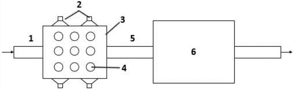 Device for removing fine particles by combining acoustic agglomeration technology with turbulence coalescence technology and method thereof