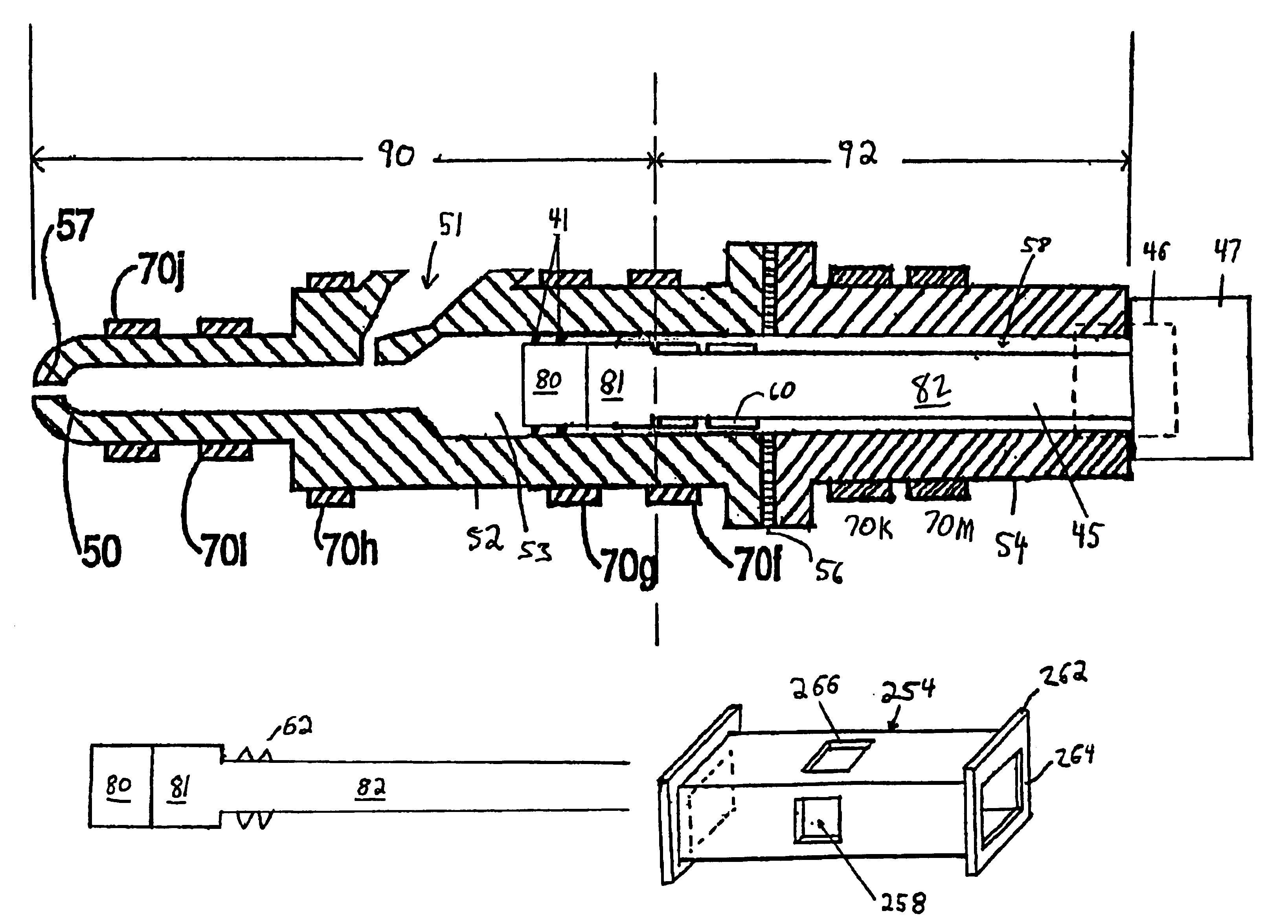 Injection molding method and apparatus with reduced piston leakage