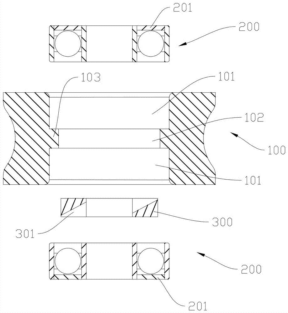 Guide roll and guide roll assembly fixture