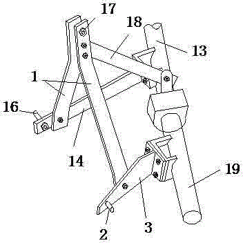 Tail-wheel-free combined left-turning driven disk plow