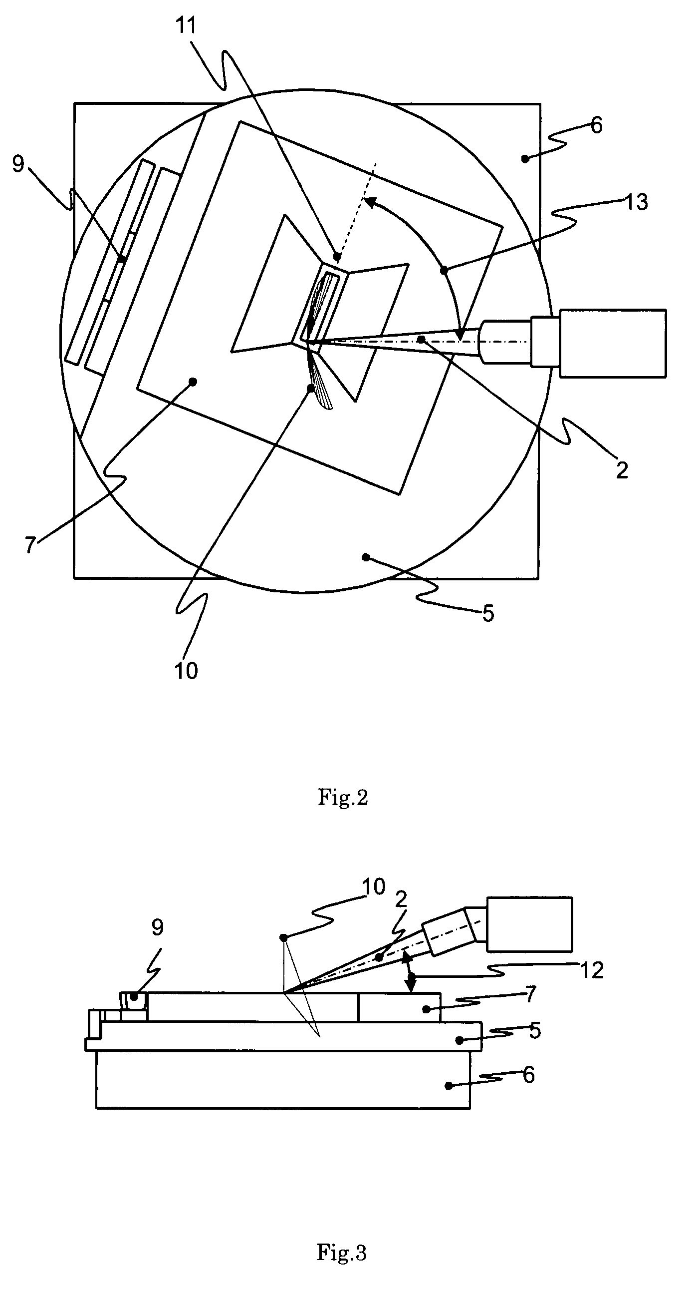 Sample preparing device and sample posture shifting method