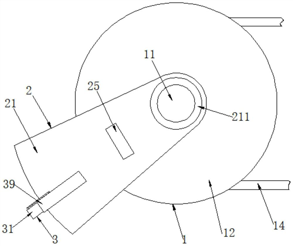 Soil-removing device for belt wheels of agricultural machine for farmland