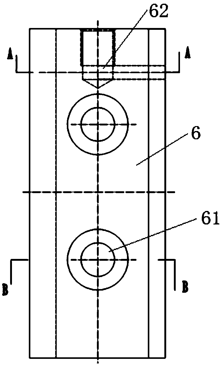 ECU sealing performance detection device with reliable sealing and pressing