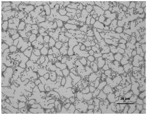 Anti-scratch iron-based surfacing material and preparation method thereof