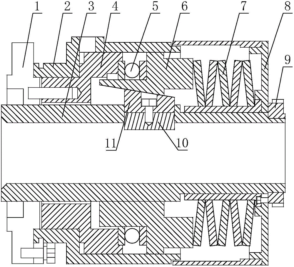 Combined-type clamping device used for clamping drill rod of underground drill rig