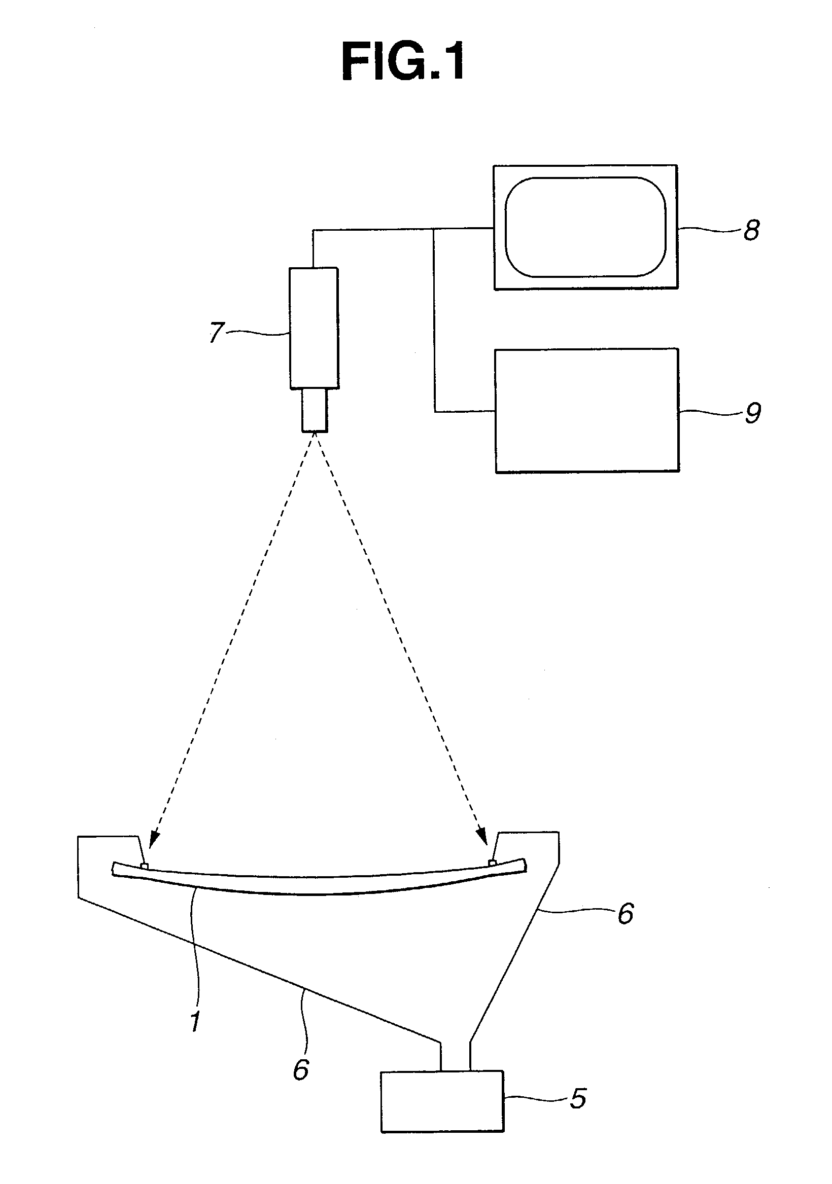 Method for finding disconnection of conductive wires formed on plate glass and apparatus therefor