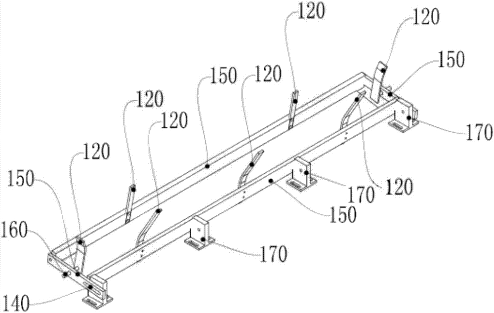 A fast packaging method for strips and a packaging line applying the method