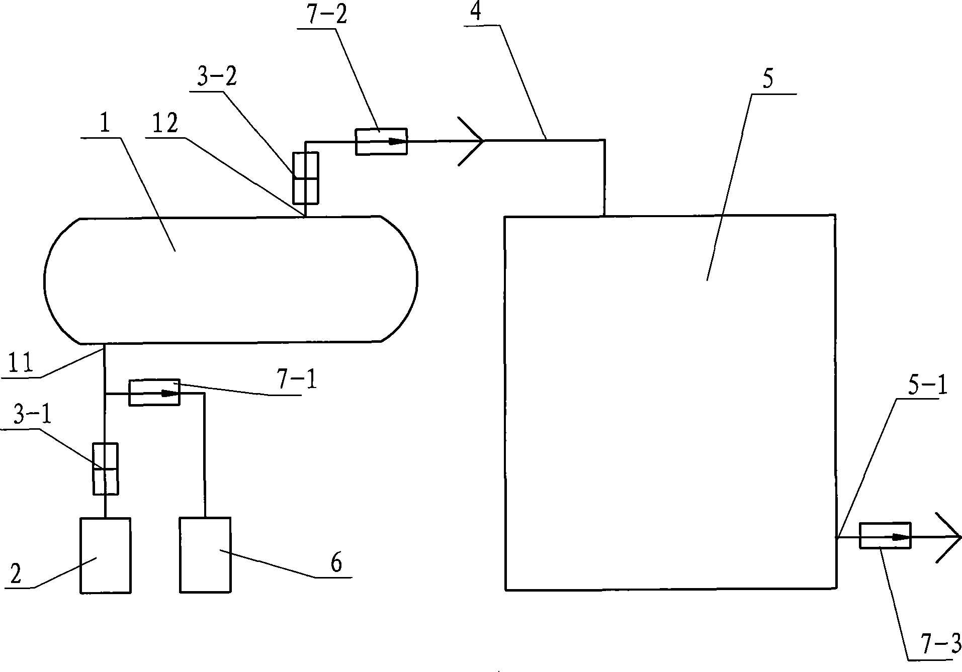 Steam sterilizing system and sterilizing and cooling method thereof