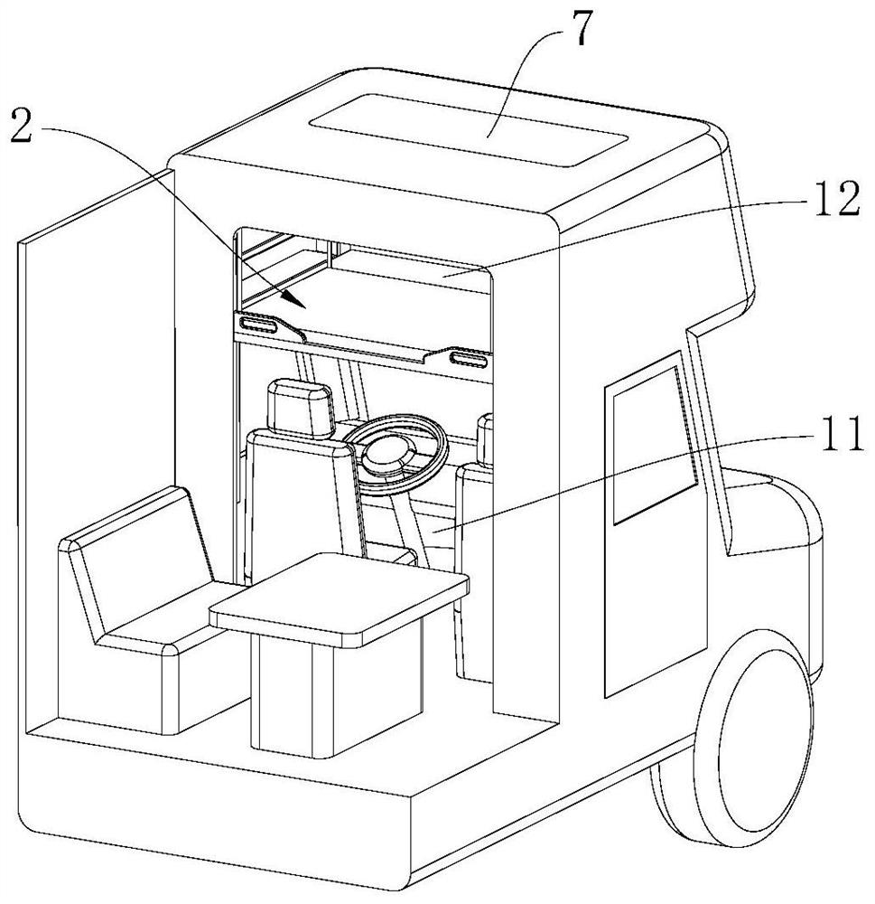 Touring car forehead bed device