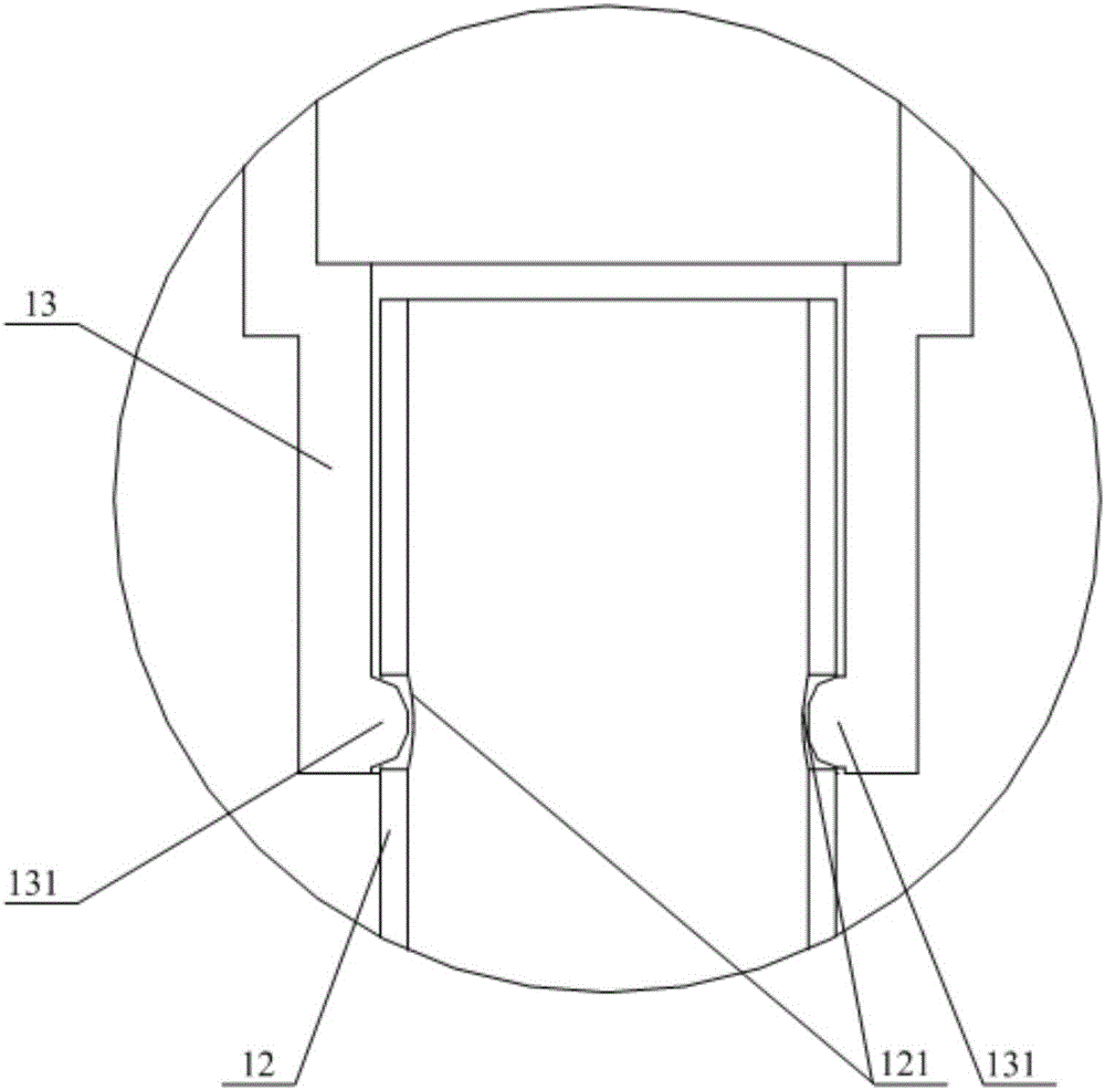 Water dispenser and diversion cover assembly thereof