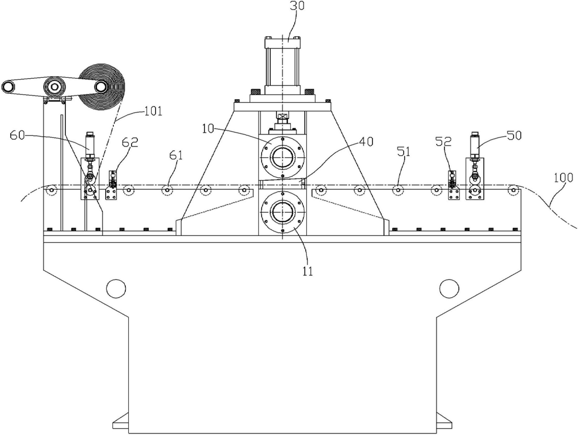 Metal plate embossing technology and corresponding metal plate embossing machine