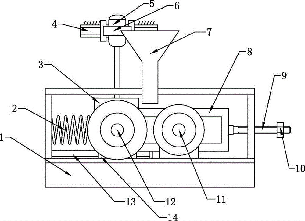 Roller type crusher for producing compound fertilizer