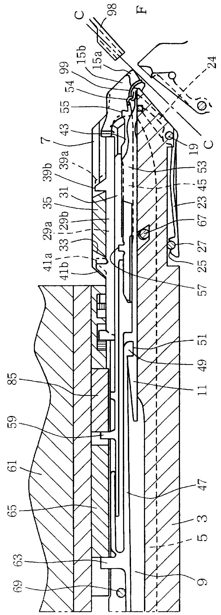 Flat knitting machine with movable loop forming plates