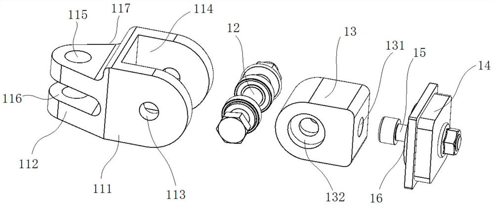 Universal connecting shaft for hoisting