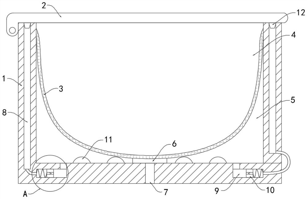 Garbage conveying carriage easy to dump