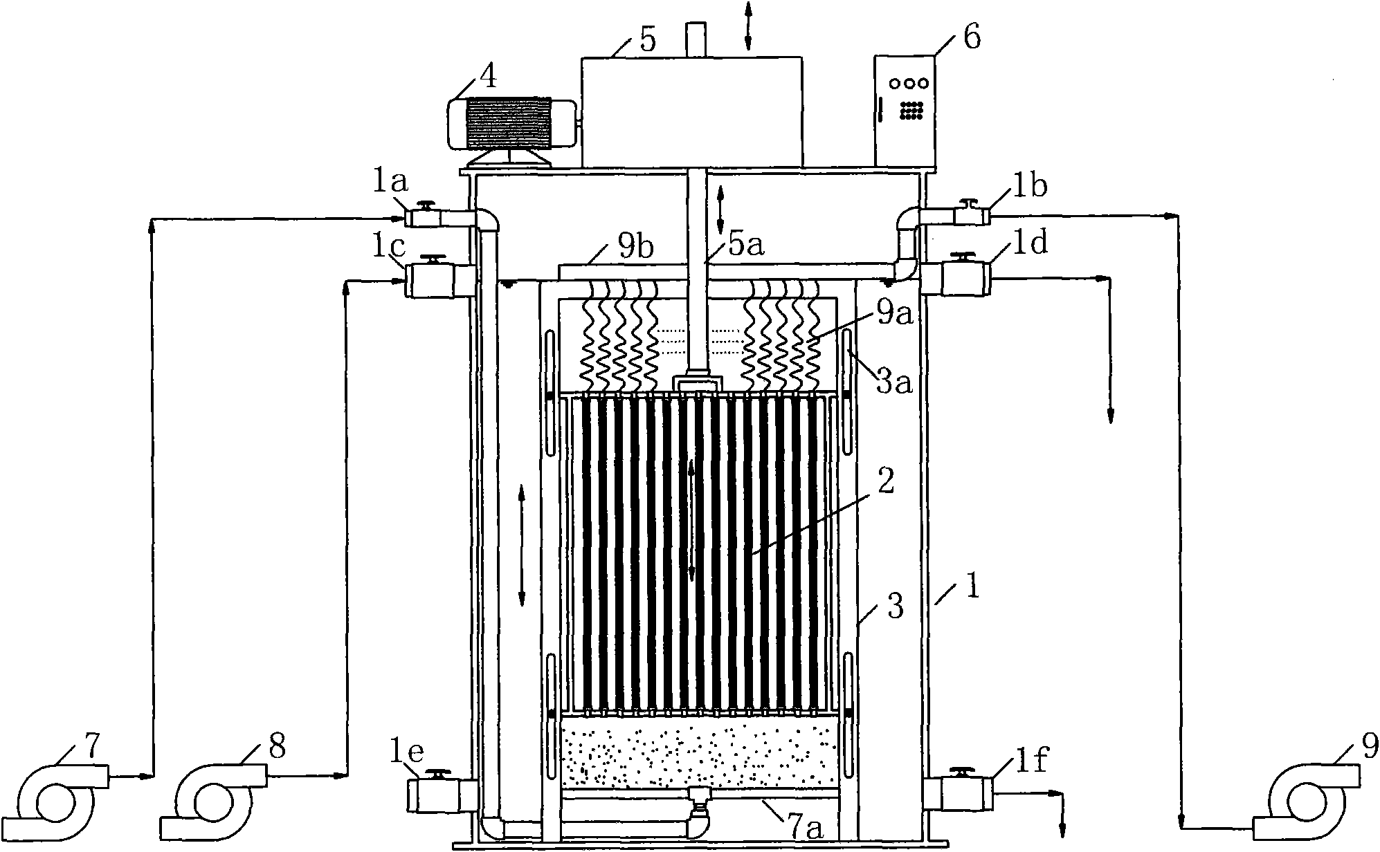 Anti-pollution high-efficiency vibration filtering separation device