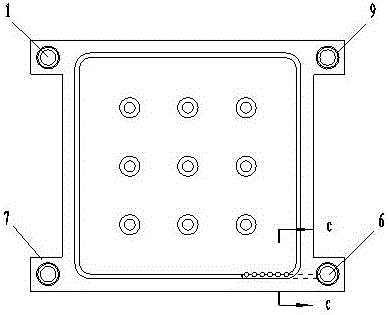 Combined corner feeding chamber-type filter plate and liquid discharge method thereof