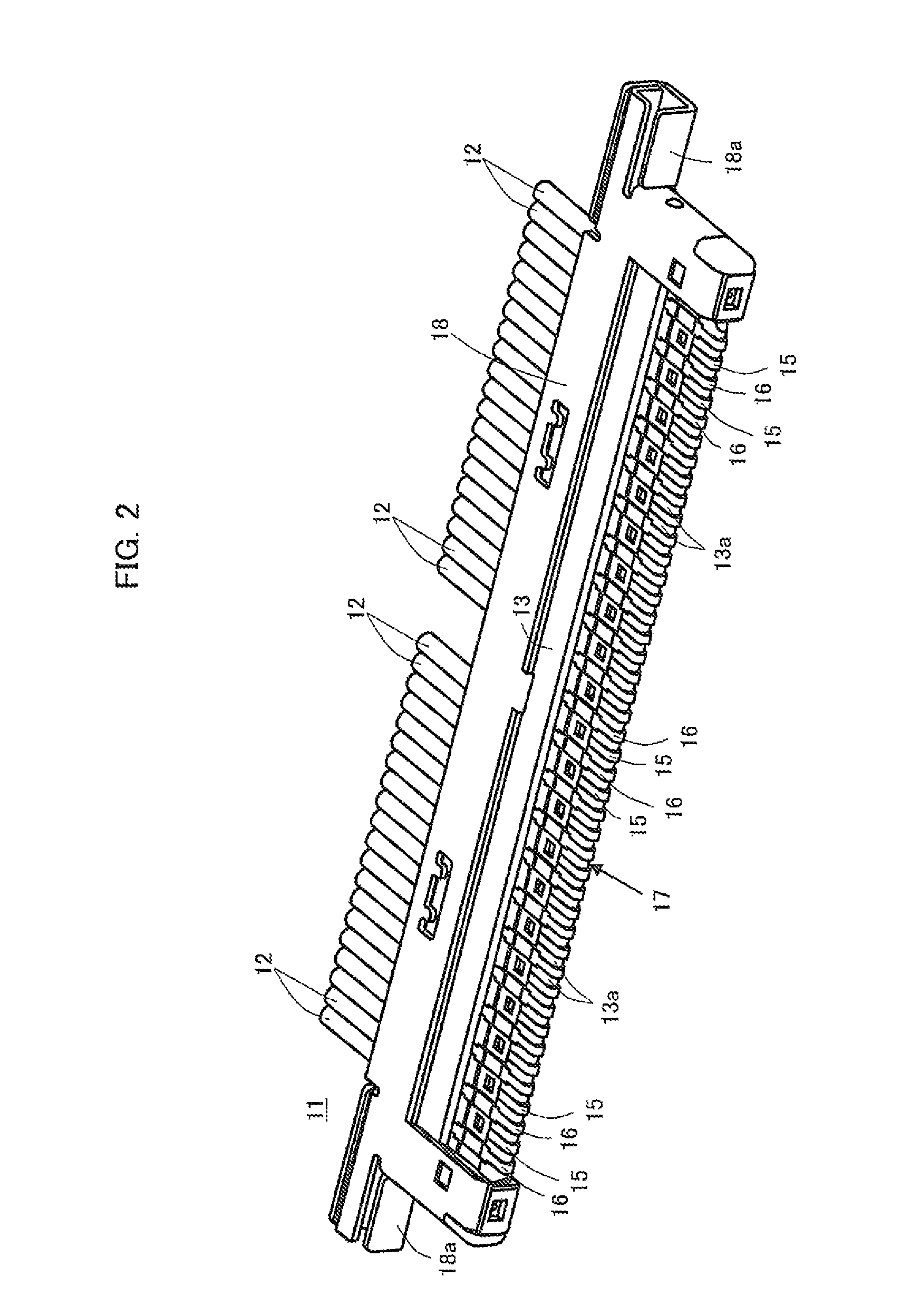 Cable connecting apparatus