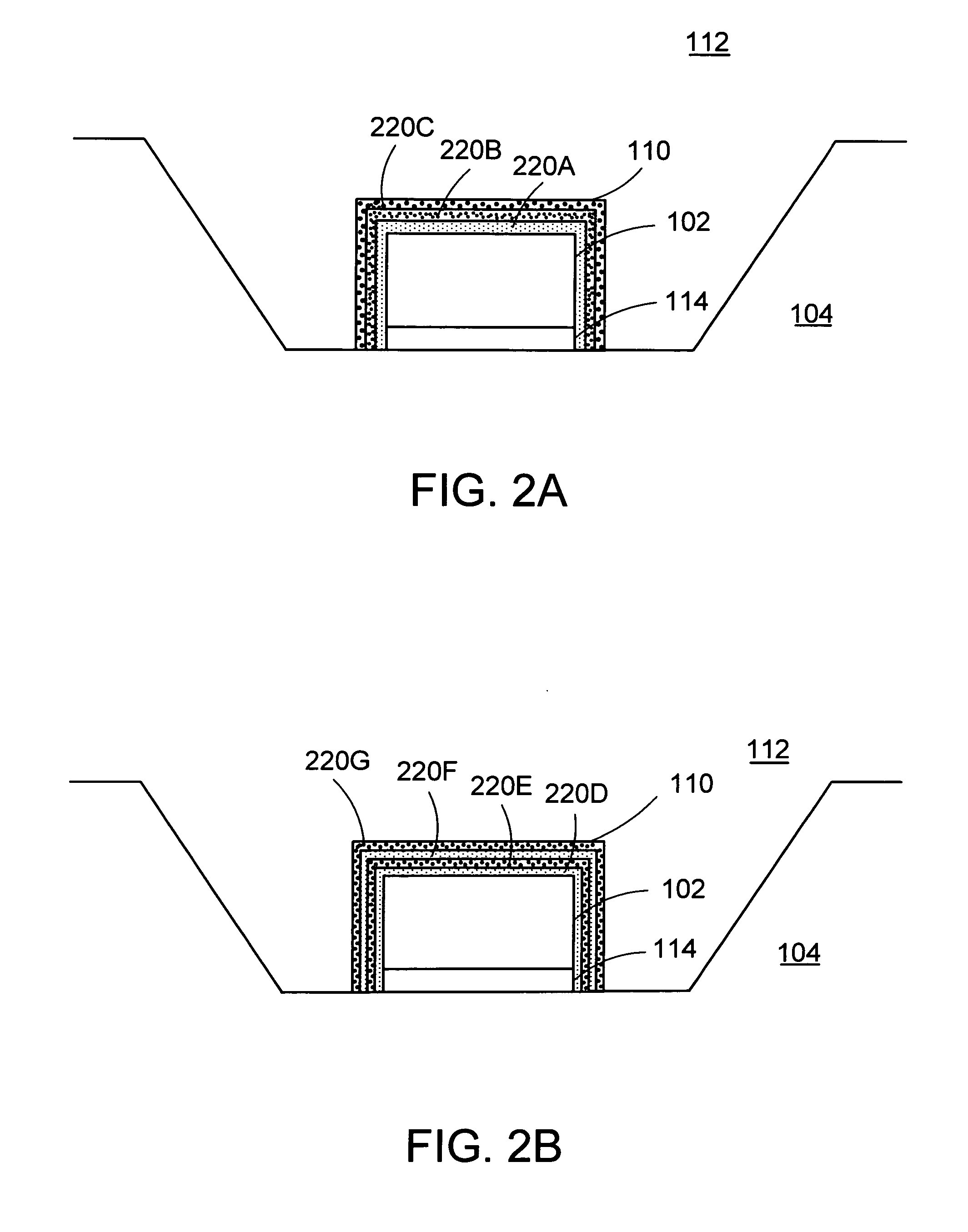 Light emitting device with multiple layers of quantum dots and method for making the device