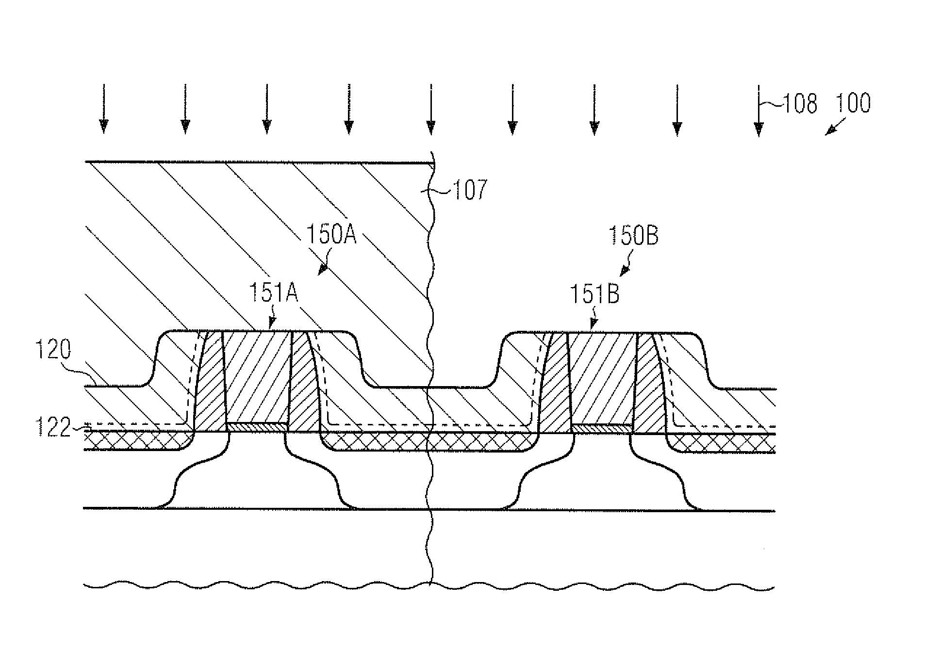 Superior fill conditions in a replacement gate approach by using a tensile stressed overlayer