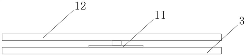 Edge excess material cutting equipment for plastic plate and working method thereof