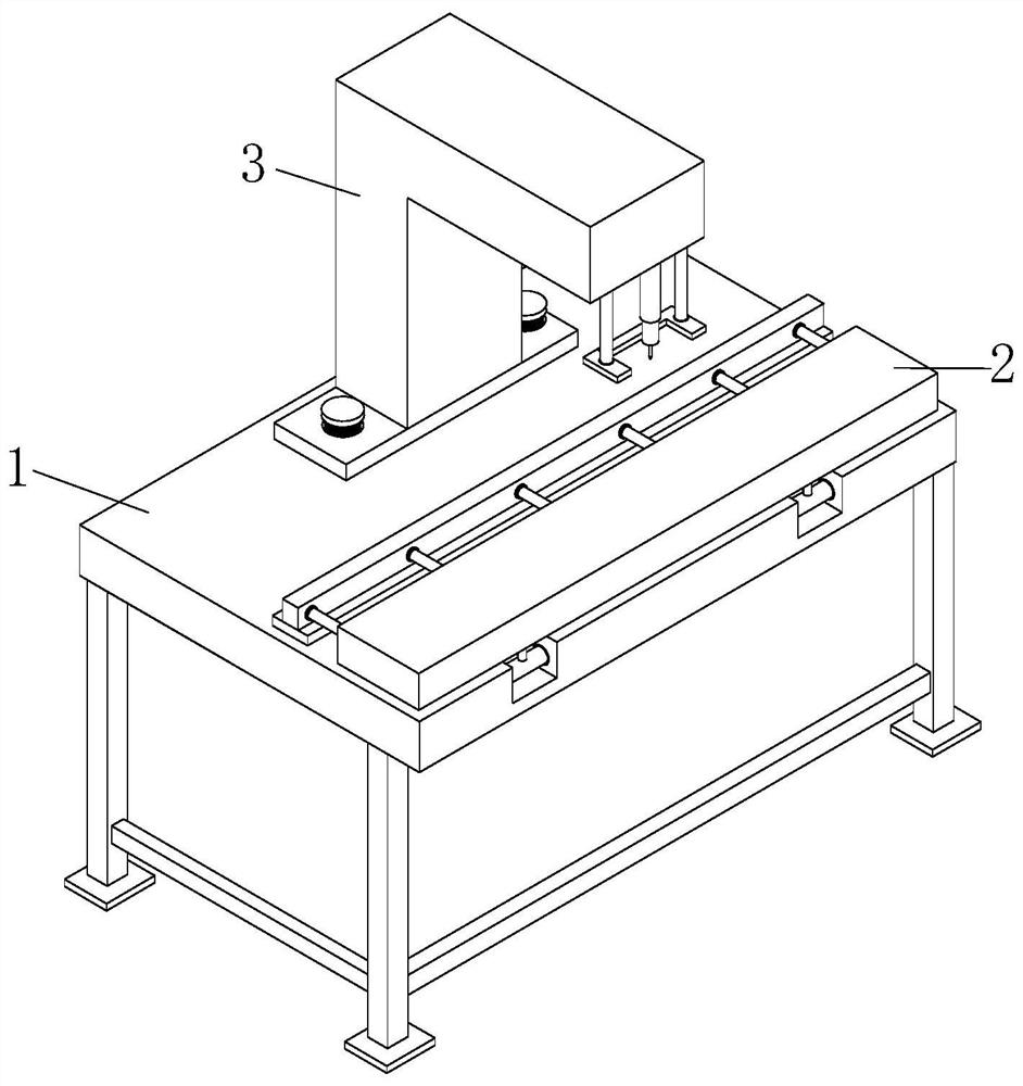 Automatic sewing lock hole