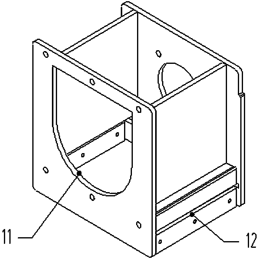 A double-seal discharge door mechanism of a road maintenance vehicle