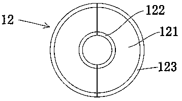 Polyurethane foaming device and using method thereof