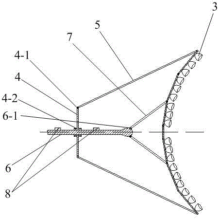 Focus-adjustable light condensing heating deicing device for power transformation equipment and focus adjustment method thereof