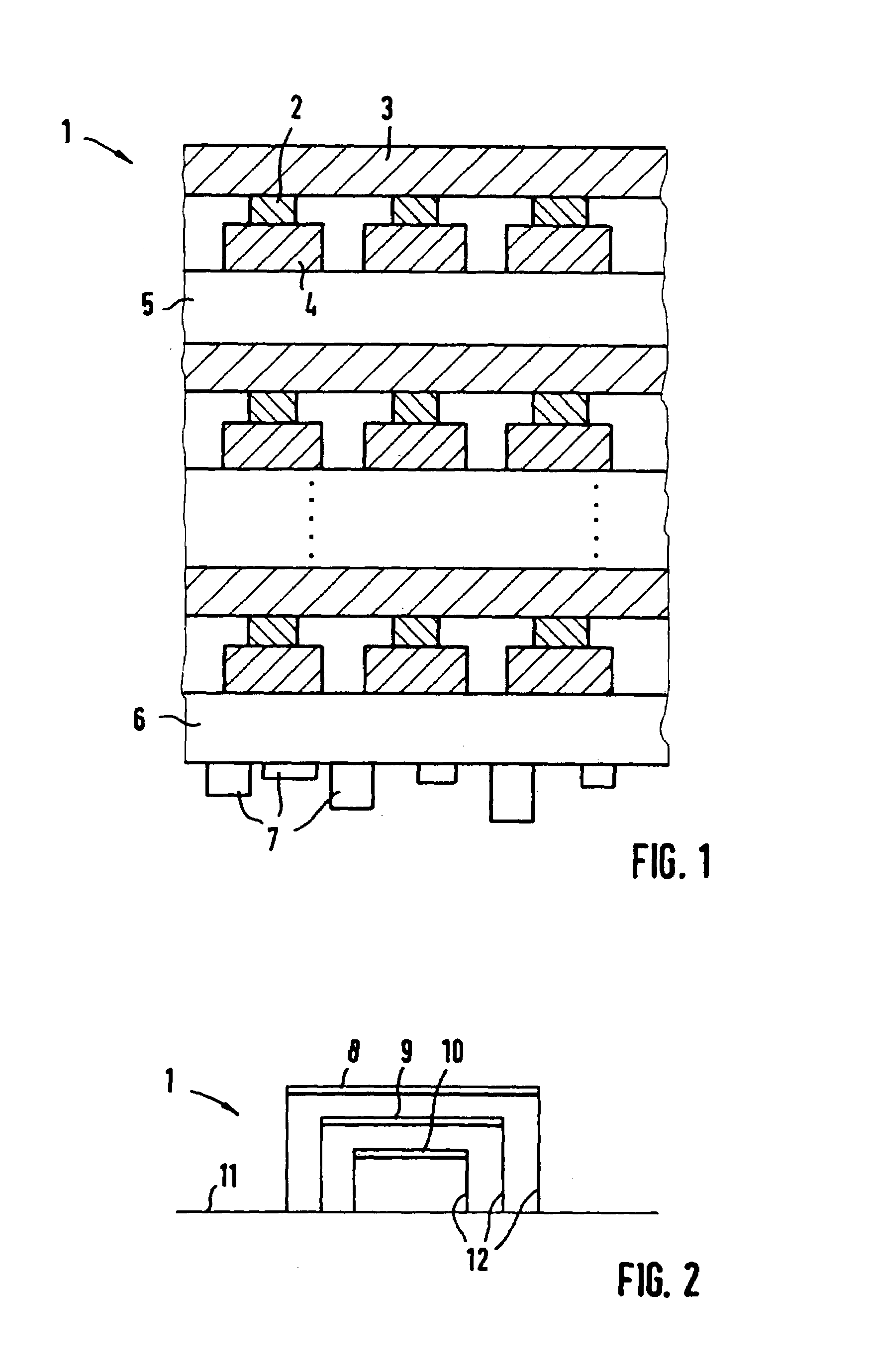 Reprogrammable microprogram based reconfigurable multi-cell logic concurrently processing configuration and data signals