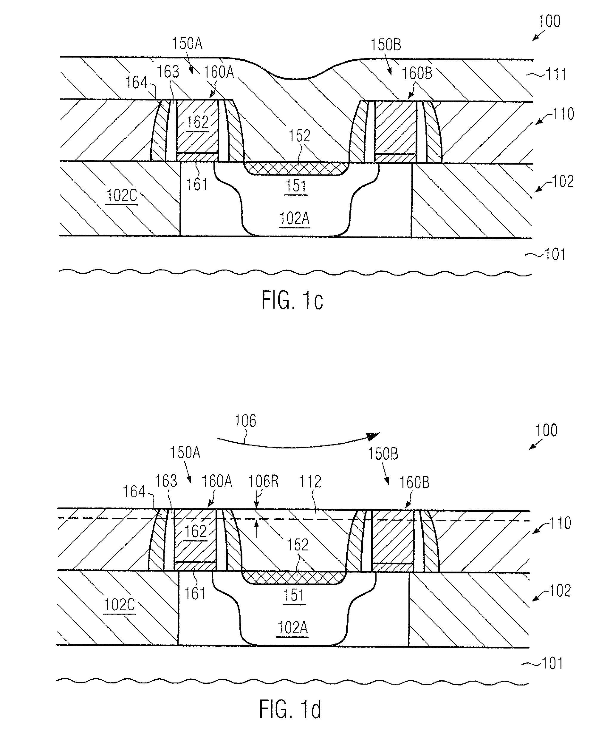 Contact bars with reduced fringing capacitance in a semiconductor device