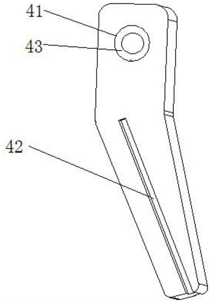 Three-claw gripping device