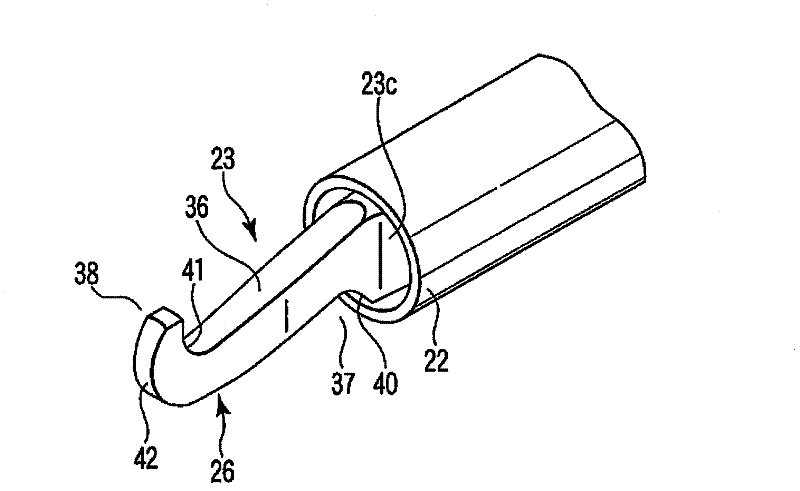 Ultrasonic treatment device and ultrasonic operation system