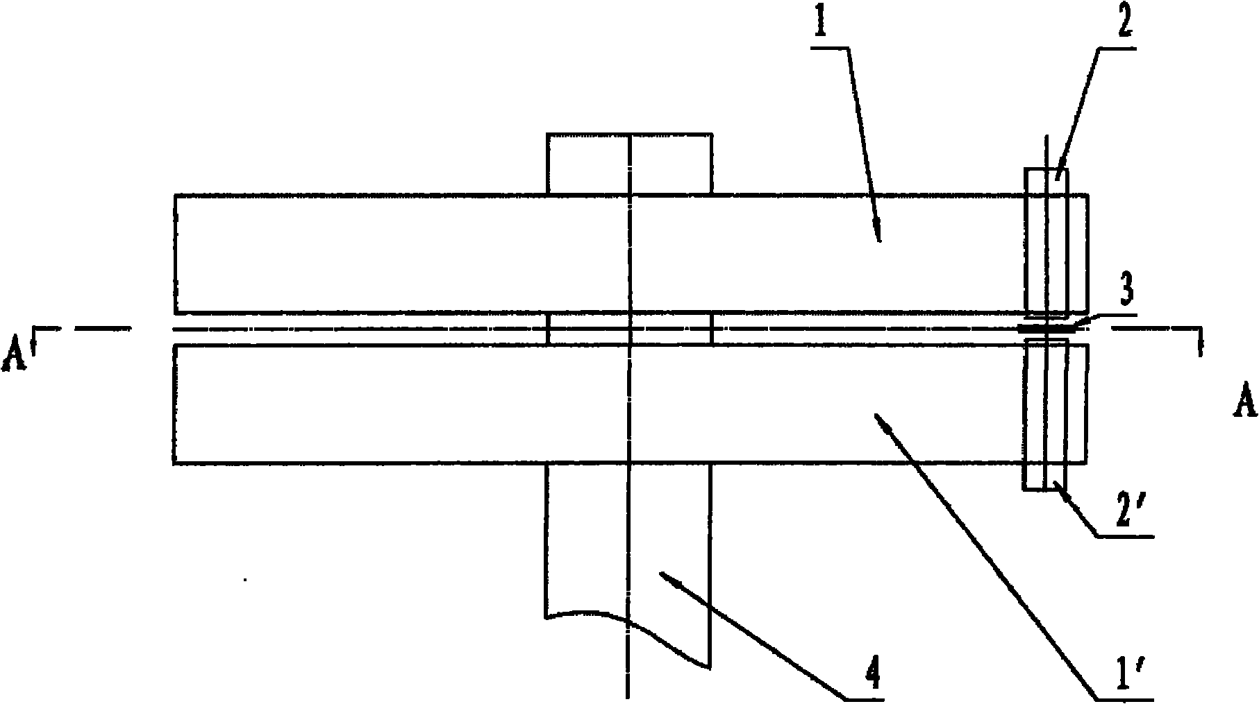 Continuous manufacturing method of arc-shaped lined radial radiating metal tag characters