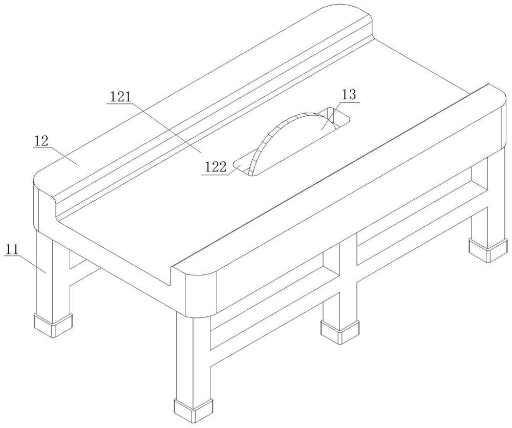 Safe wood cutting device for production of pet house made from waste wood