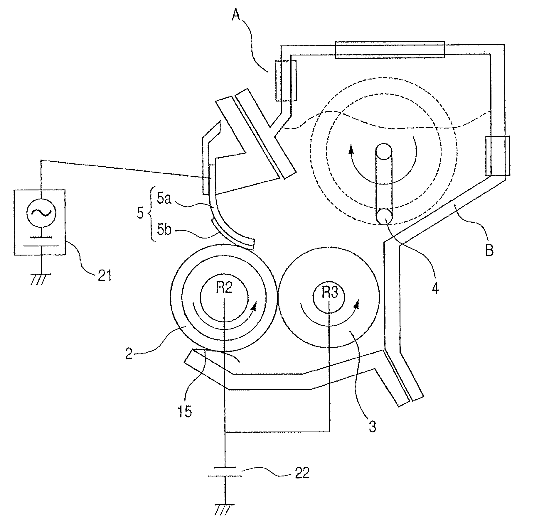 Image forming apparatus with a developer regulating member