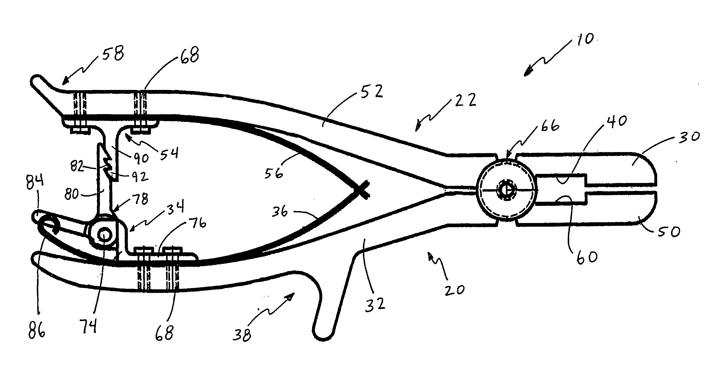 Surgical clamp and cutting blade