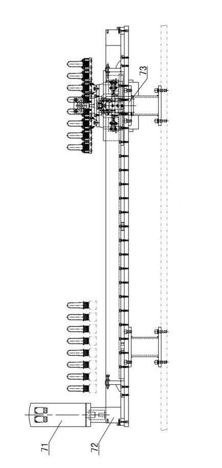 Rotary blank-feeding linear automatic bottle blowing machine