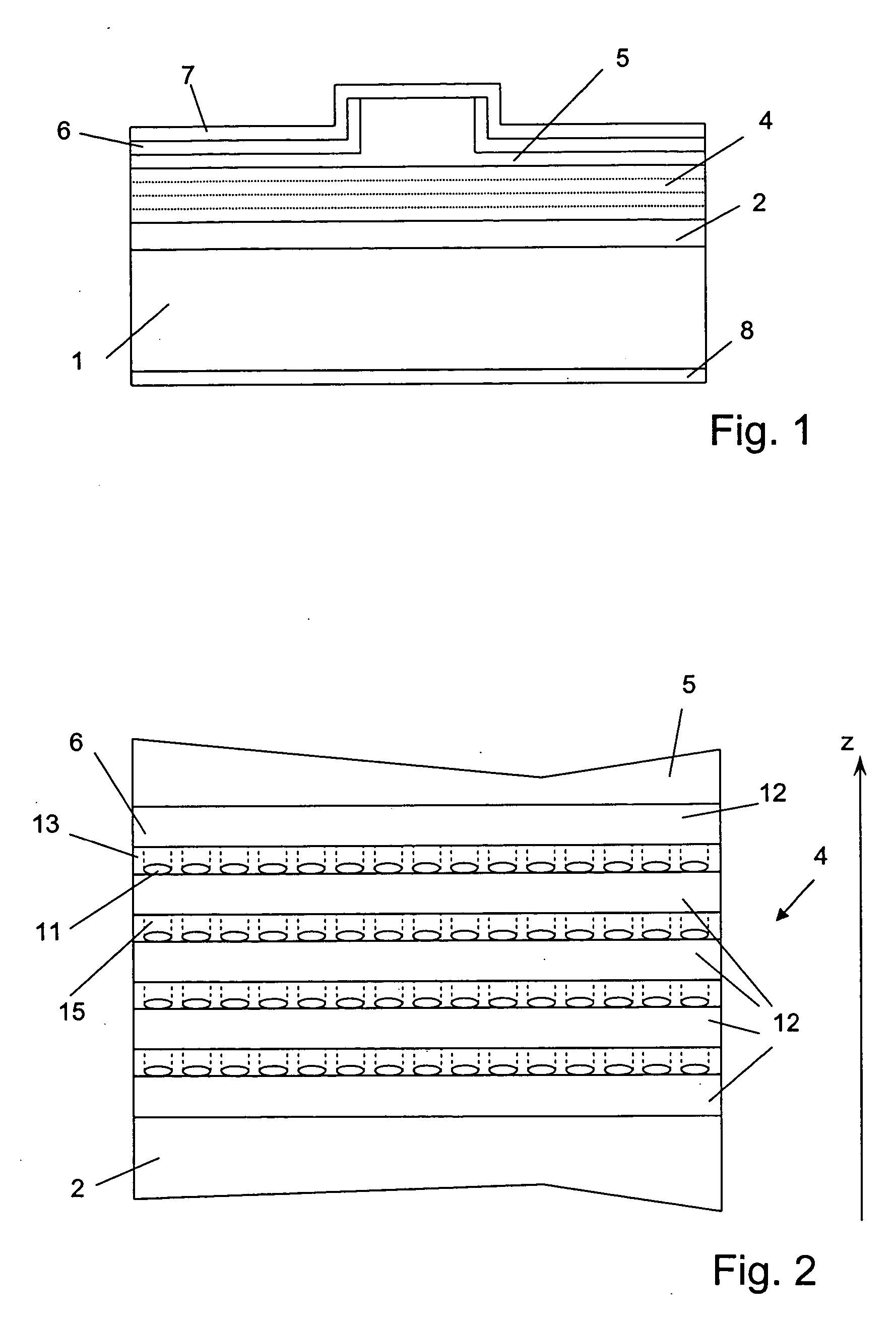 Broadband light emitting device