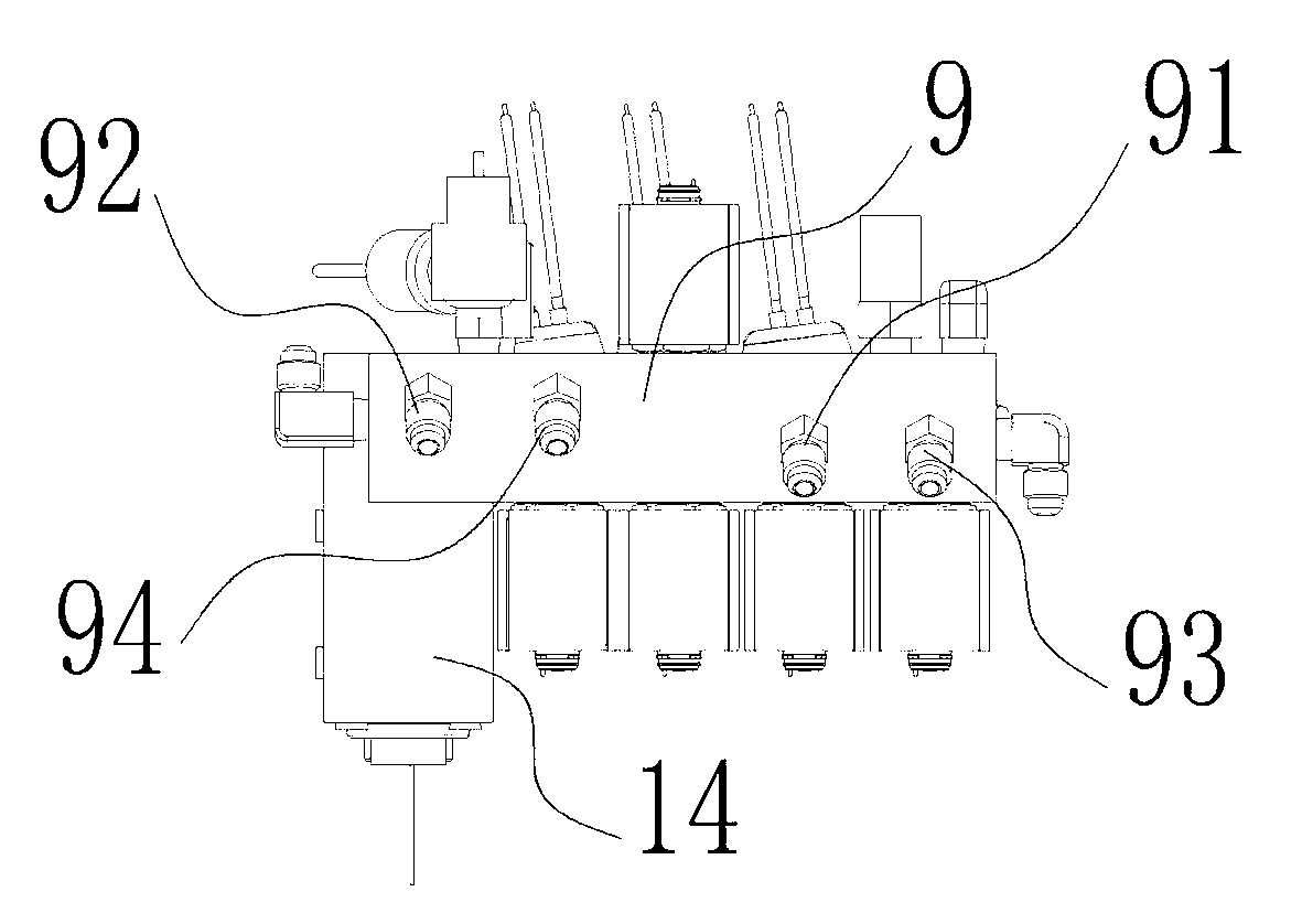 Full-automatic four-port recycling machine and using method thereof