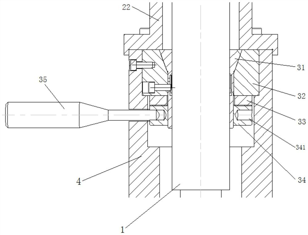 Chamfering clamp for shaft part tooth profile