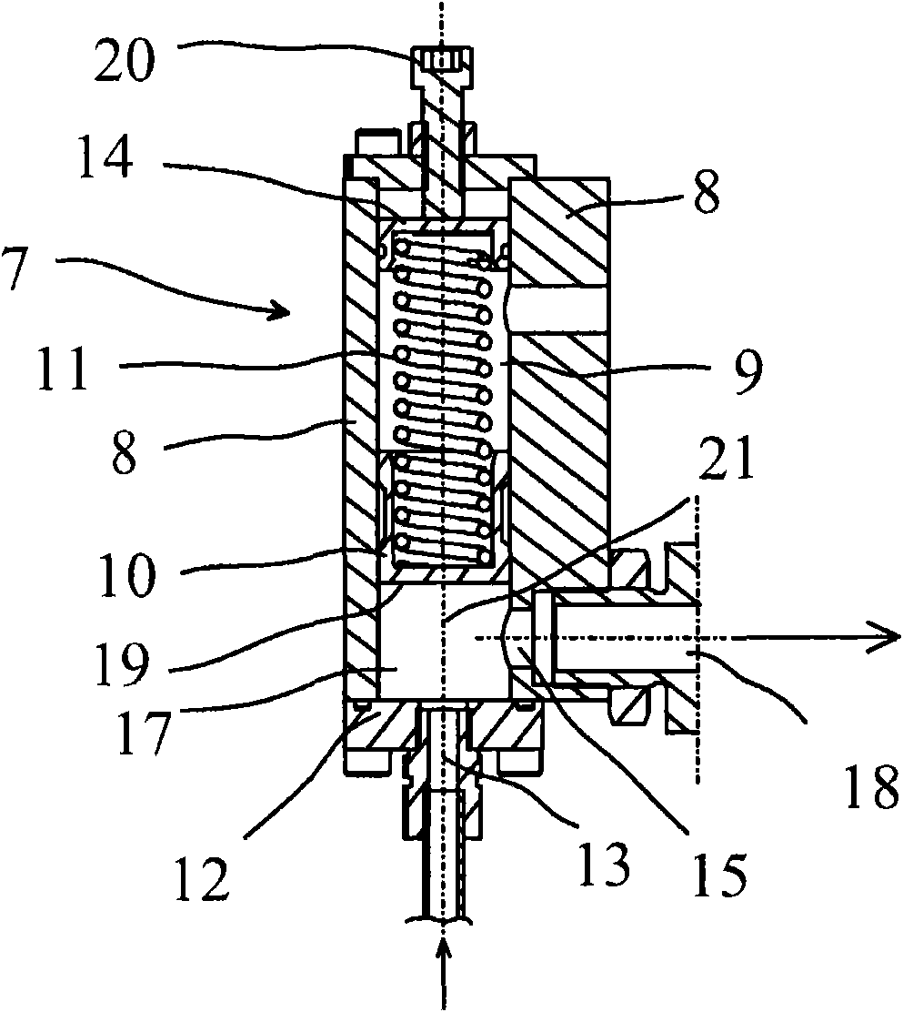 Attenuator for damping pressure fluctuations in a hydraulic system