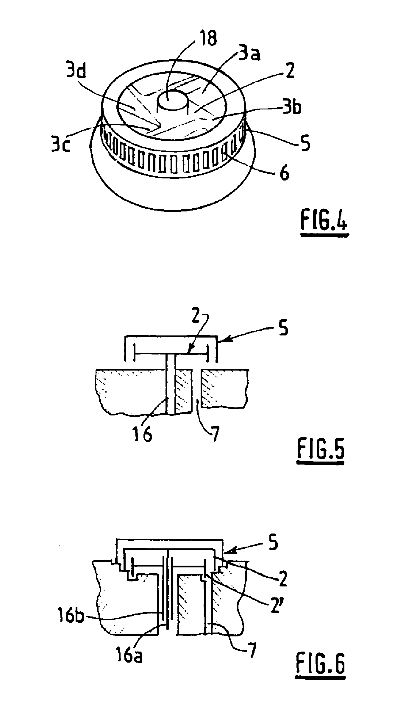 Blender assembly for producing a vacuum inside a vat and method for dispensing particles therein