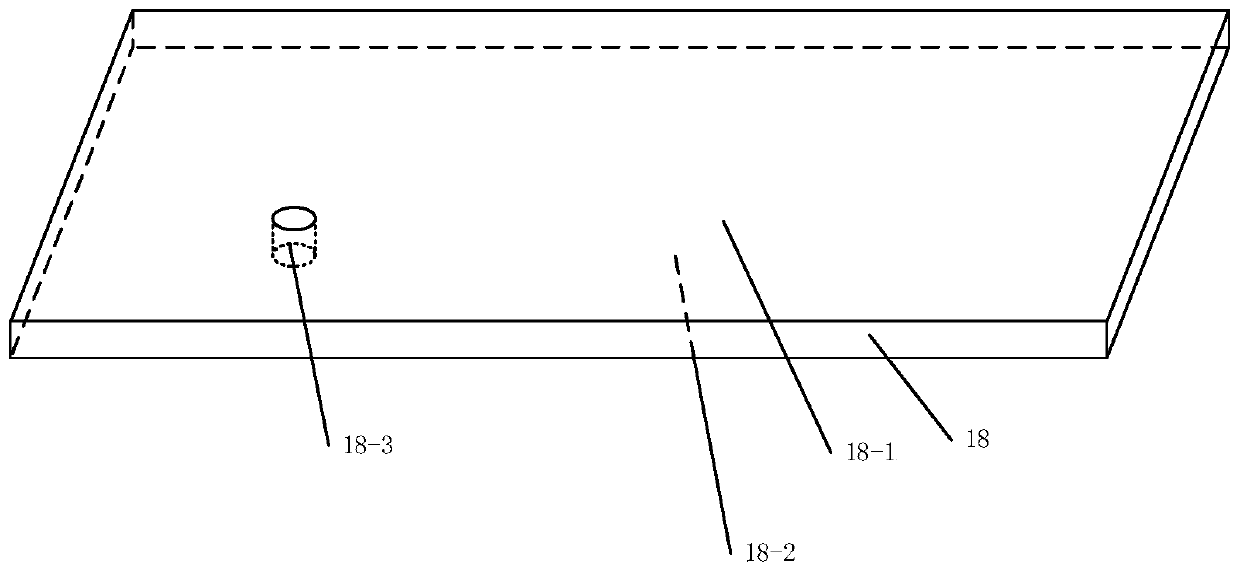 Push-push type voltage-controlled oscillator based on SIW differential filter