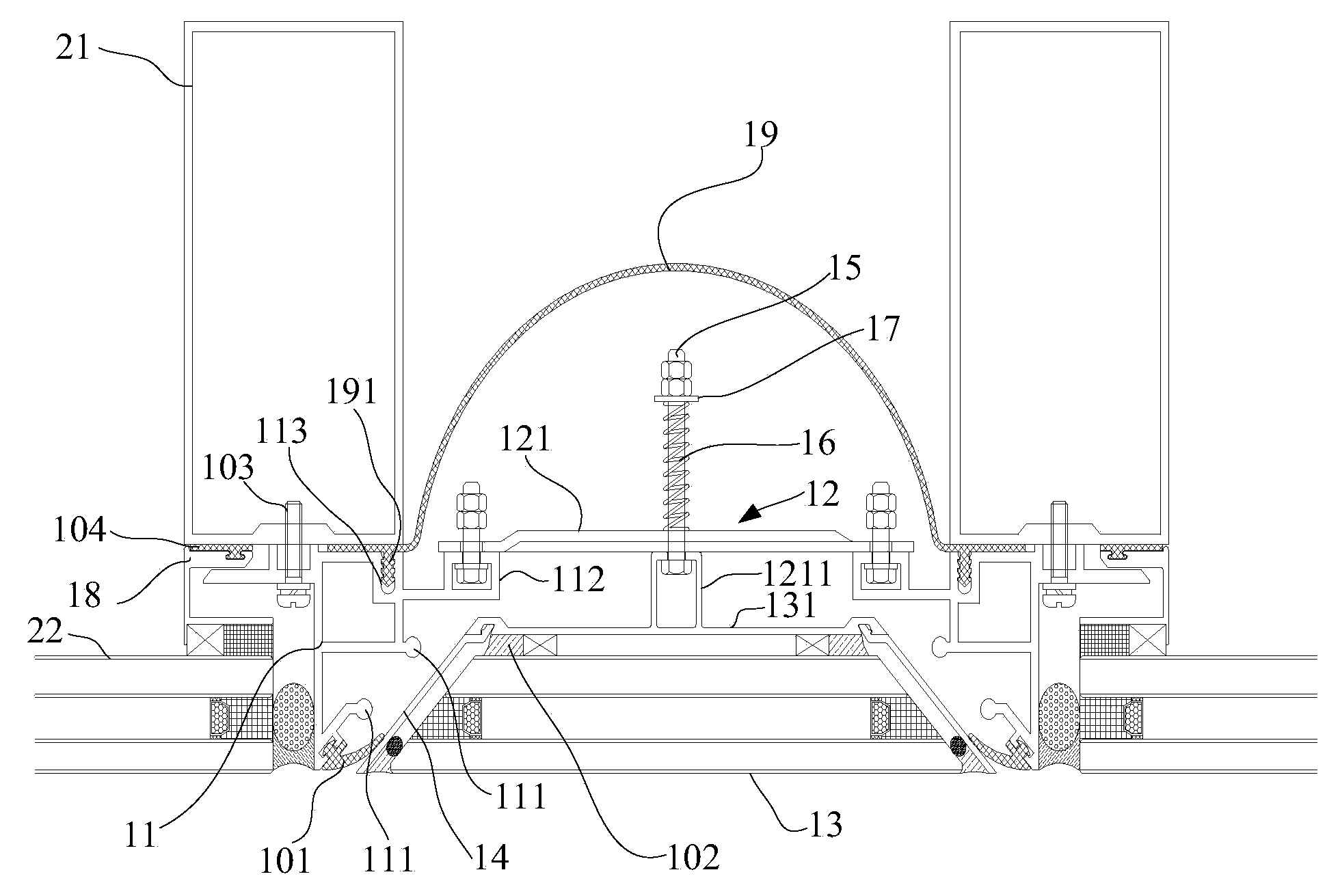 Curtain wall expansion joint structure and curtain wall employing same