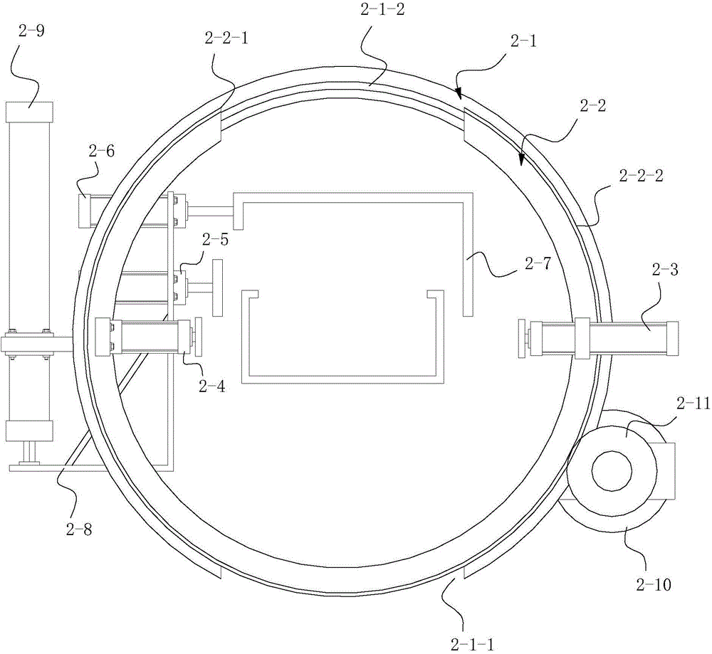 Horizontal type C-type steel transverse moving and turnover device