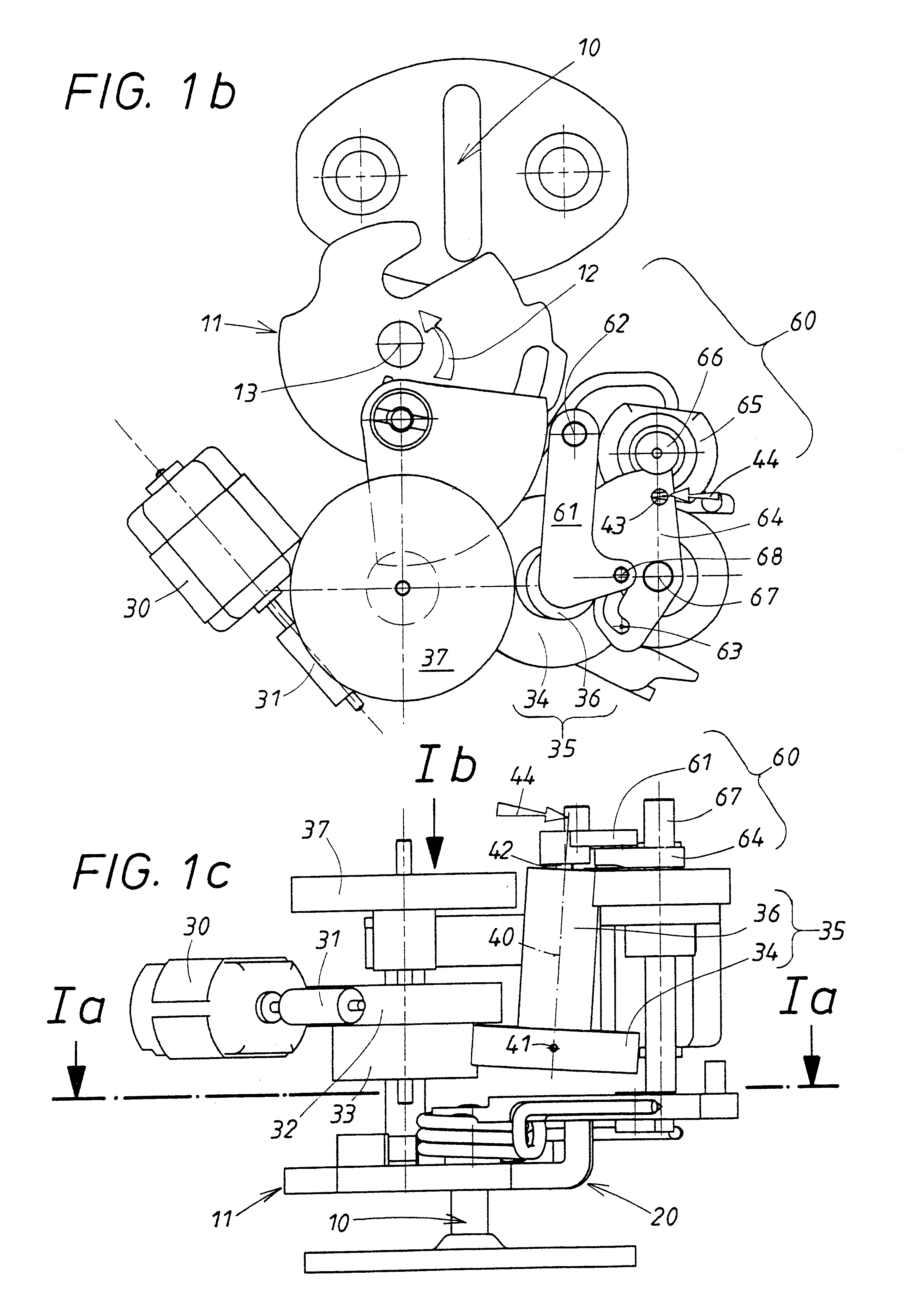 Door lock with roller catch, especially for motor vehicles