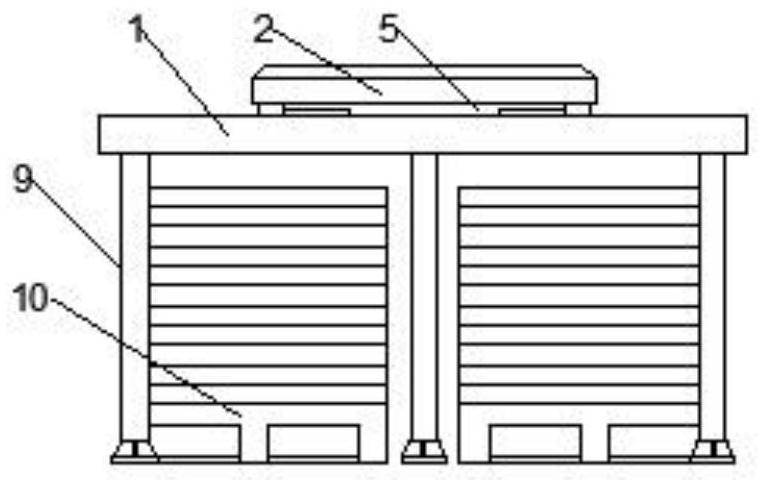 Automatic sponge feeding device