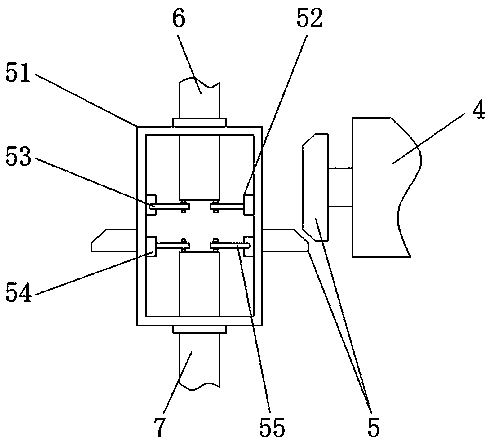 A steel bar bending machine provided with a conveying mechanism